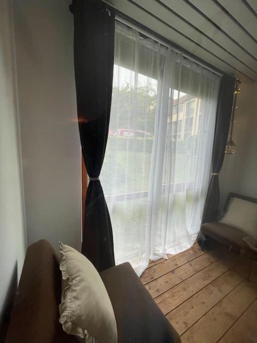 Apartment Mit Kuechenzeile, Stadtnah & Kostenlos Parken Passavia Esterno foto