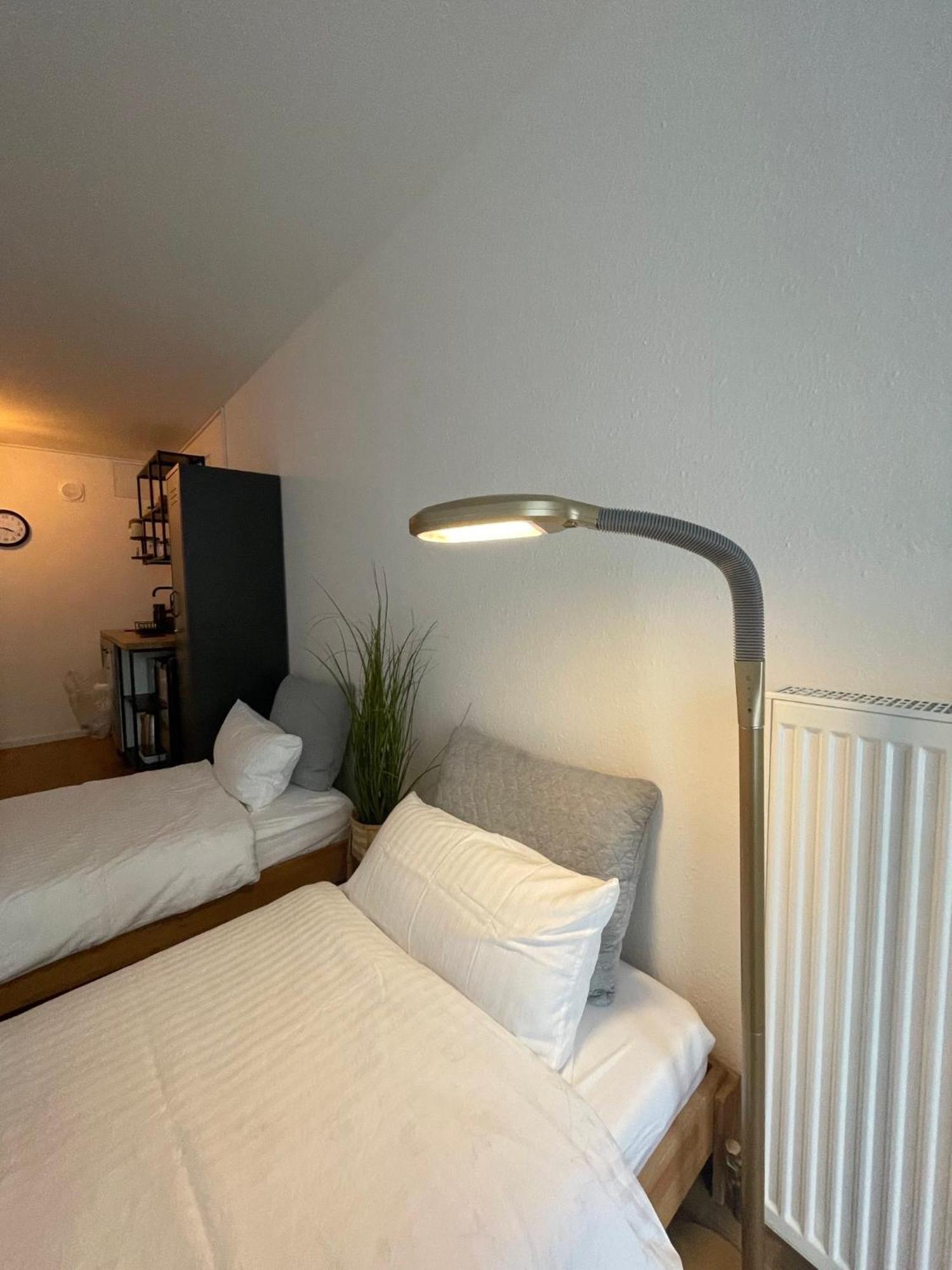 Apartment Mit Kuechenzeile, Stadtnah & Kostenlos Parken Passavia Esterno foto